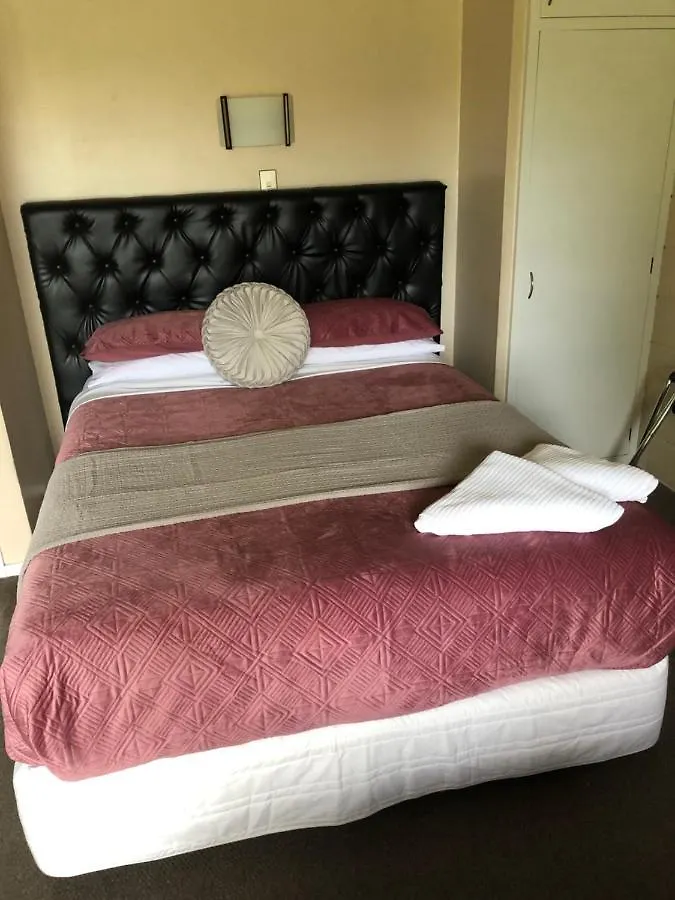 Aarburg Airport Motel Christchurch 0*,